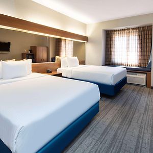 Queen Room Two Queen Beds Non-Smoking